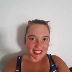 Meet your Posher, Donna